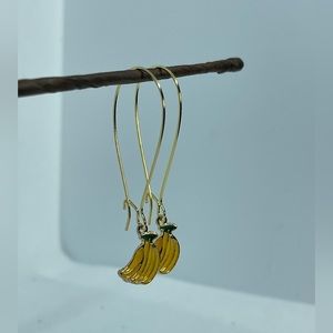Banana kidney ear wire earrings